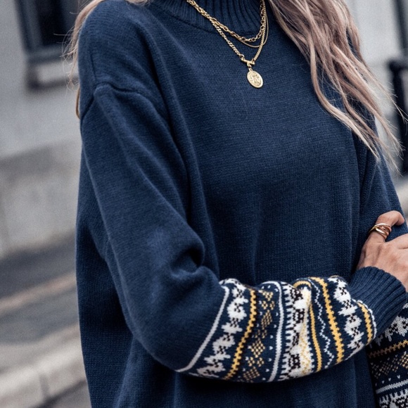 015 Navy Blue Fair isle Print Oversized Sweater Top - Picture 3 of 4